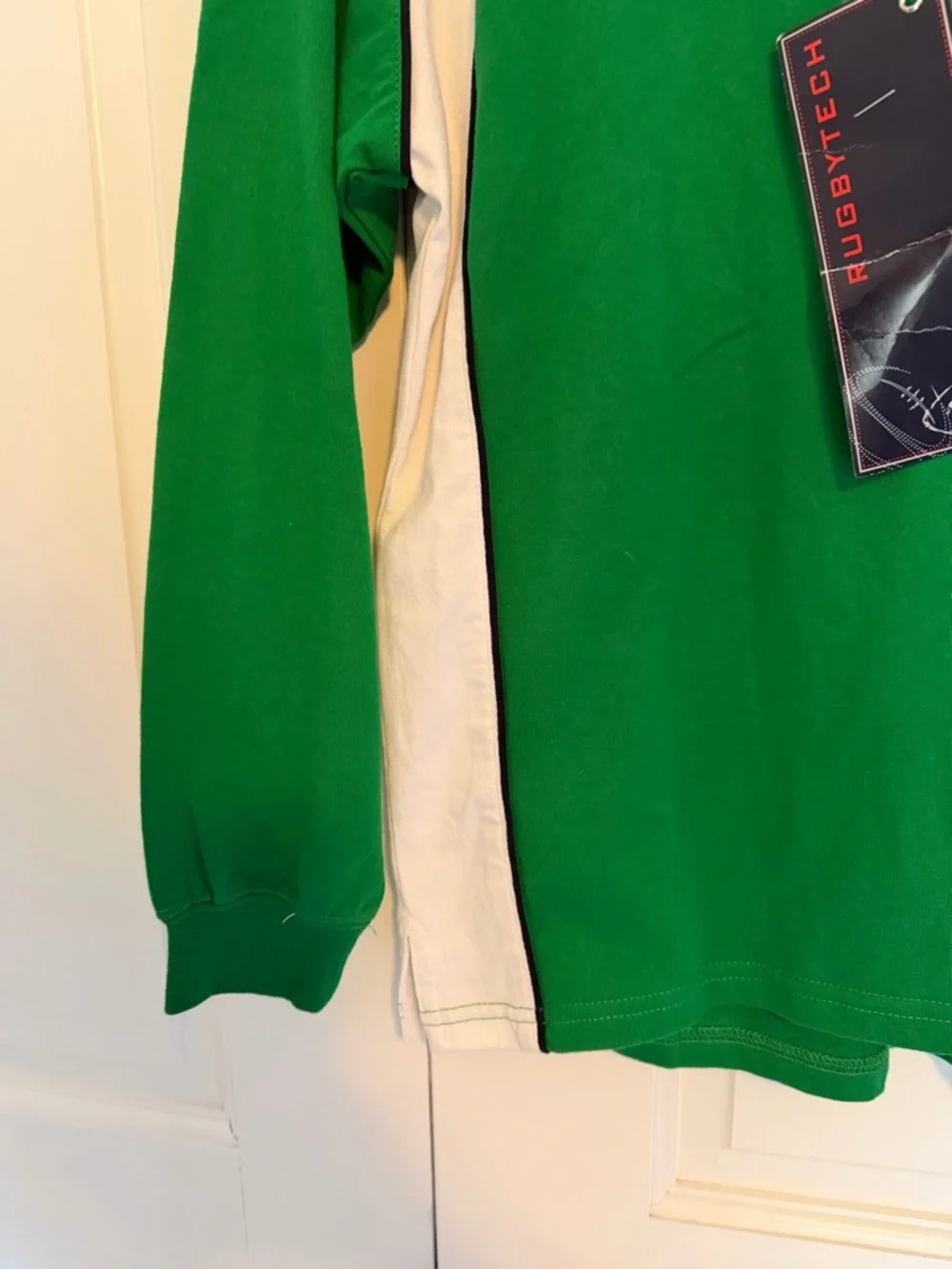 Rugbytech Ireland Rugby Jersey NWT Boys Medium Fits Women's Small Green Shamrock
